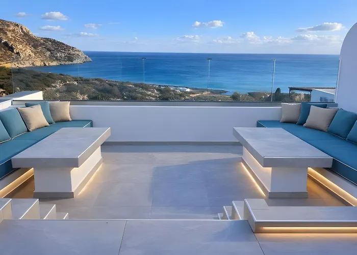 Villa Aqua Blue Amoopi